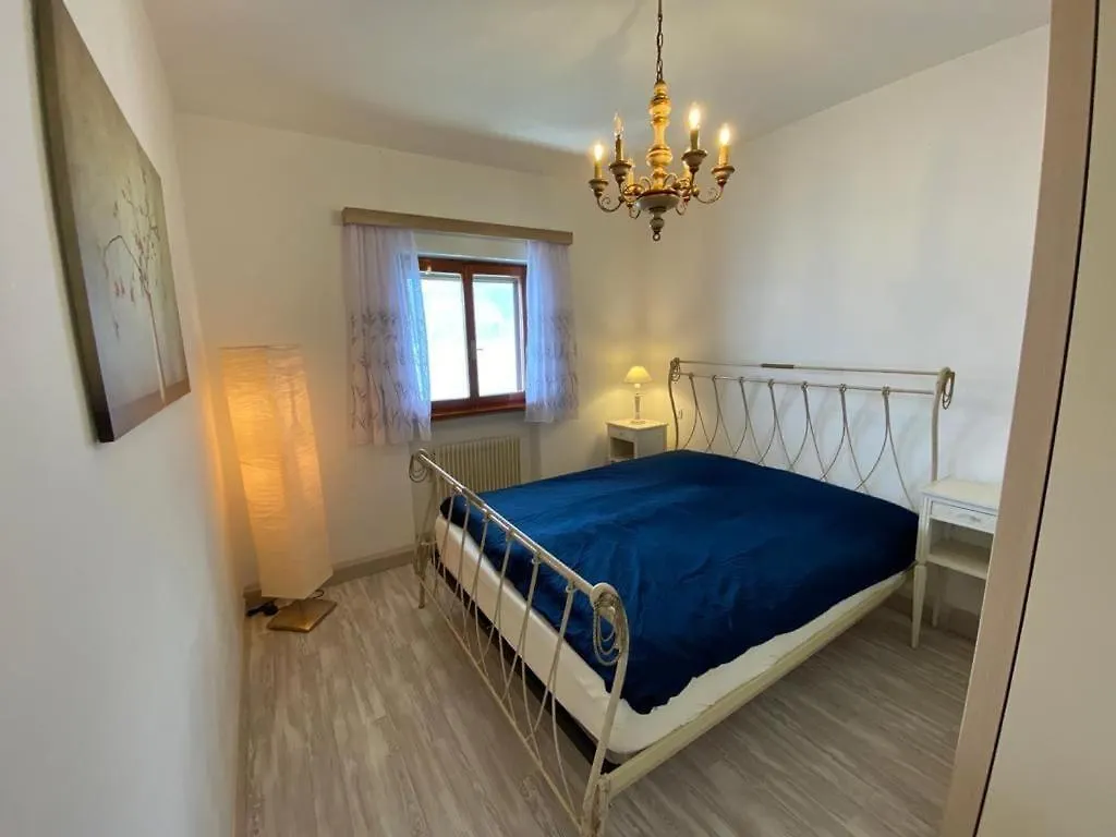 Amazing Lake View Apartment With Private Parking Malcesine